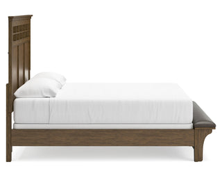 Shawbeck California King Panel Bed