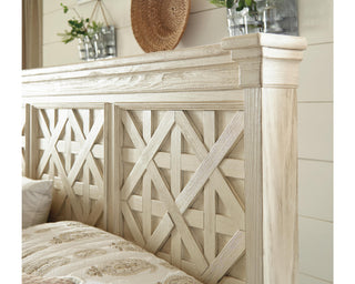 Bolanburg King Panel Bed