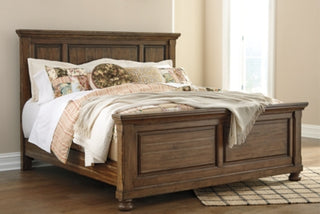 Flynnter California King Panel Bed