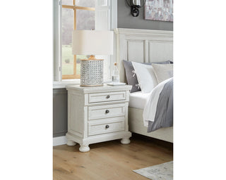 Robbinsdale Queen Panel Bed, Dresser, Chest and 2 Nightstands