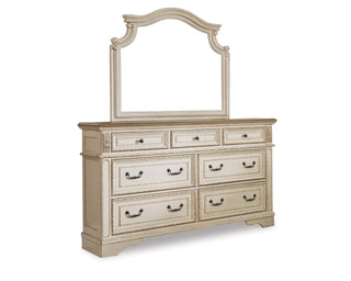 Realyn King Bed with Mirrored Dresser and Nightstand