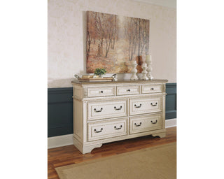 Realyn Queen Upholstered Panel Bed, Dresser and 2 Nightstands
