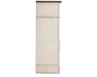 Realyn King Upholstered Panel Bed, Dresser, Mirror, Chest and 2 Nightstands