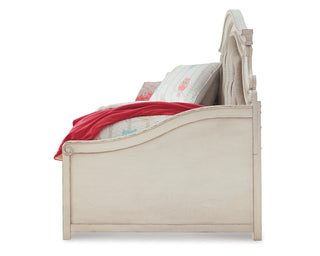 Realyn Twin Storage Day Bed and Dresser