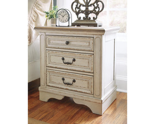 Realyn Dresser and 2 Nightstands