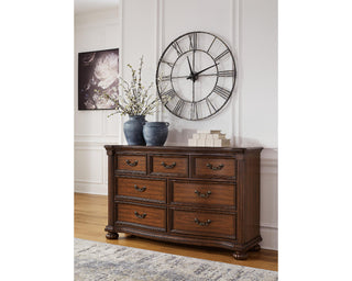 Lavinton Dresser