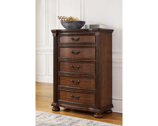 Lavinton Chest of Drawers