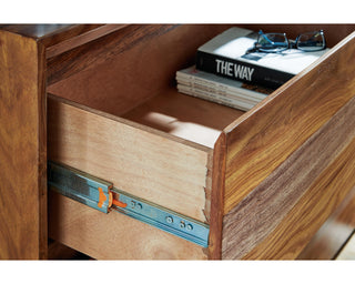 Dressonni Chest of Drawers
