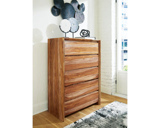 Dressonni Chest of Drawers
