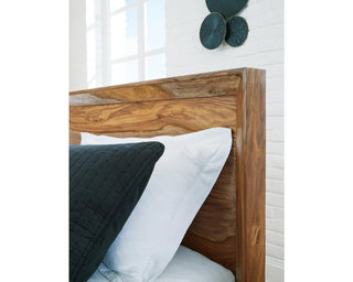 Dressonni King Panel Bed