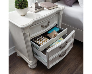 Montelaine Nightstand