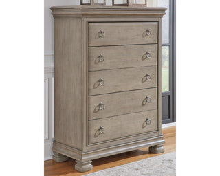 Lexorne Chest of Drawers