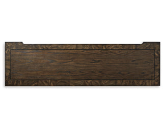 Maylee Dresser