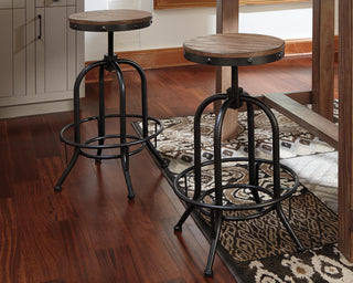 Pinnadel Bar Height Bar Stool
