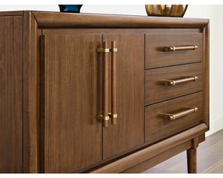 Lyncott Dining Server