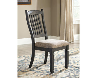 Tyler Creek Dining Table and 4 Chairs