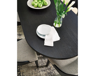 Rowanbeck Dining Table