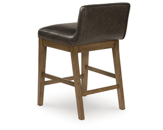 Cabalynn Counter Height Dining Table and 4 Barstools