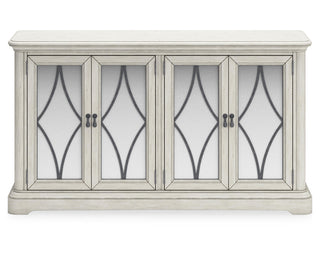 Arlendyne Dining Server