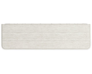 Arlendyne Dining Server