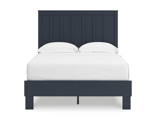 Simmenfort Full Platform Bed