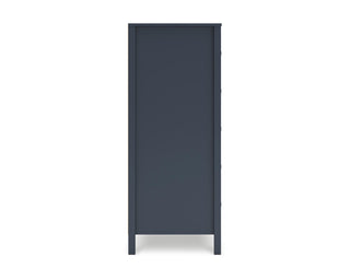 Simmenfort Chest of Drawers