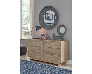 Oliah Dresser