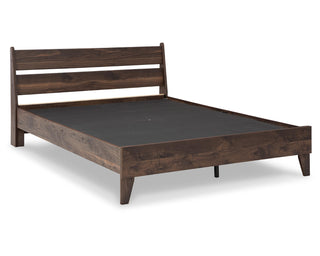 Calverson Queen Panel Platform Bed with Dresser and Nightstand