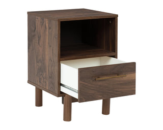 Calverson Queen Panel Platform Bed with Dresser and Nightstand