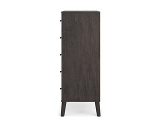 Piperton Chest of Drawers