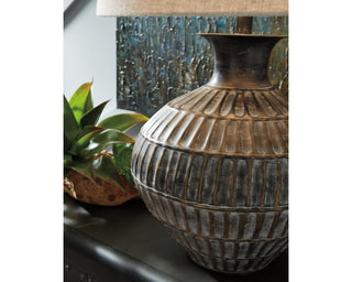 Magan Table Lamp