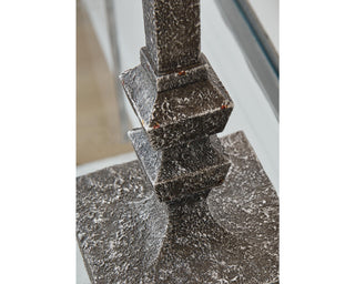 Oralieville Accent Lamp