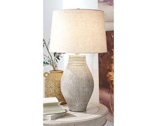 Layal Table Lamp