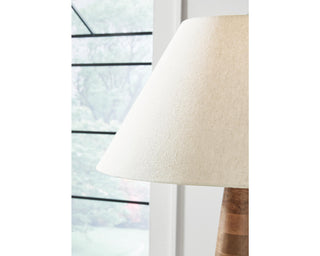 Danset Floor Lamp