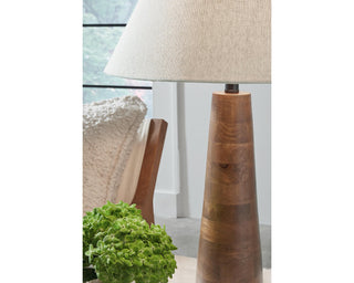 Danset Table Lamp