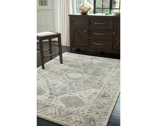 Precia 5'3" x 7'3" Rug