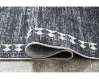 Arloman 5' x 7' Washable Rug