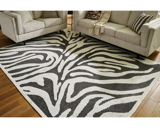 Thomwith 8' x 10'2" Washable Rug