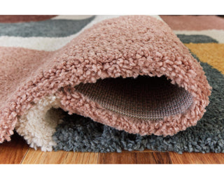 Flynnwick 5' x 7' Rug