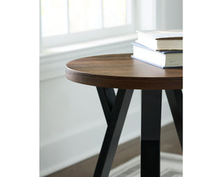 Elbrynn Table (Set of 3)