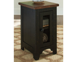 Valebeck Chairside End Table