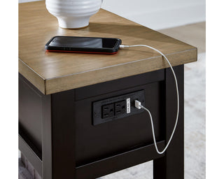 Drazmine Chairside End Table