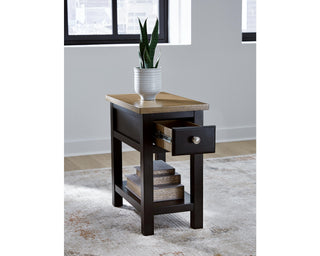 Drazmine Chairside End Table