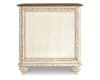 Realyn Chairside End Table