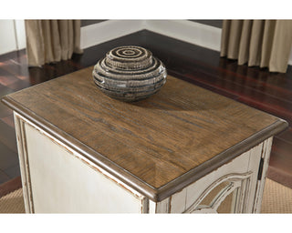 Realyn Chairside End Table