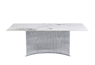 D7070 DINING TABLE