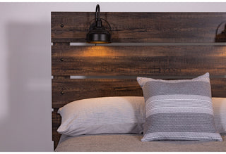LINWOOD DARK OAK QUEEN BED WITH LAMPS